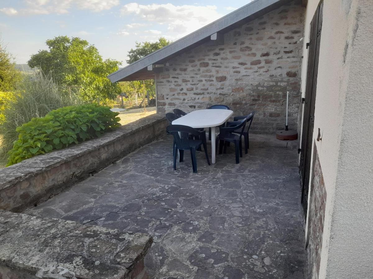 La Cantiniere Fougerolles-Saint-Valbert Exterior photo